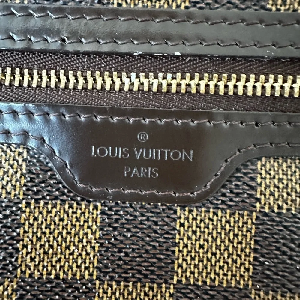 Louis Vuitton Damier Pochette Bie Macau Second Bag Clutch Bag****AUTHENTIC*****
